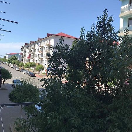 Griboedovi N.6 Apartment Batumi Exterior photo